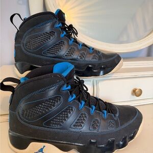 Air Jordan 9 Retro